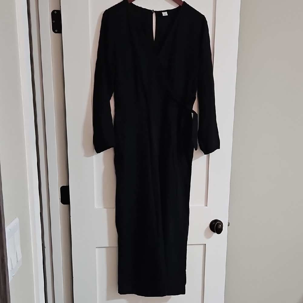 Old Navy Women's Medium Black Linen Blend Jumpsuit
